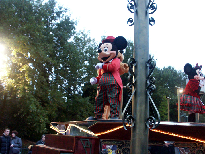 2004-11 Disneyland 027.jpg - DCF 1.0